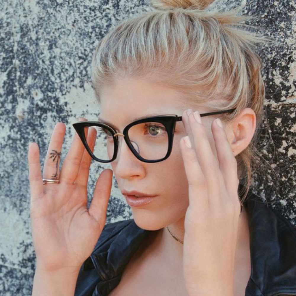 Retro Chic Cat Eye Glasses